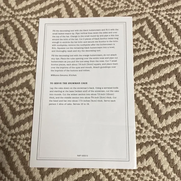 Snowman 3D cake pan Williams-Sonoma - Picture 8 of 8